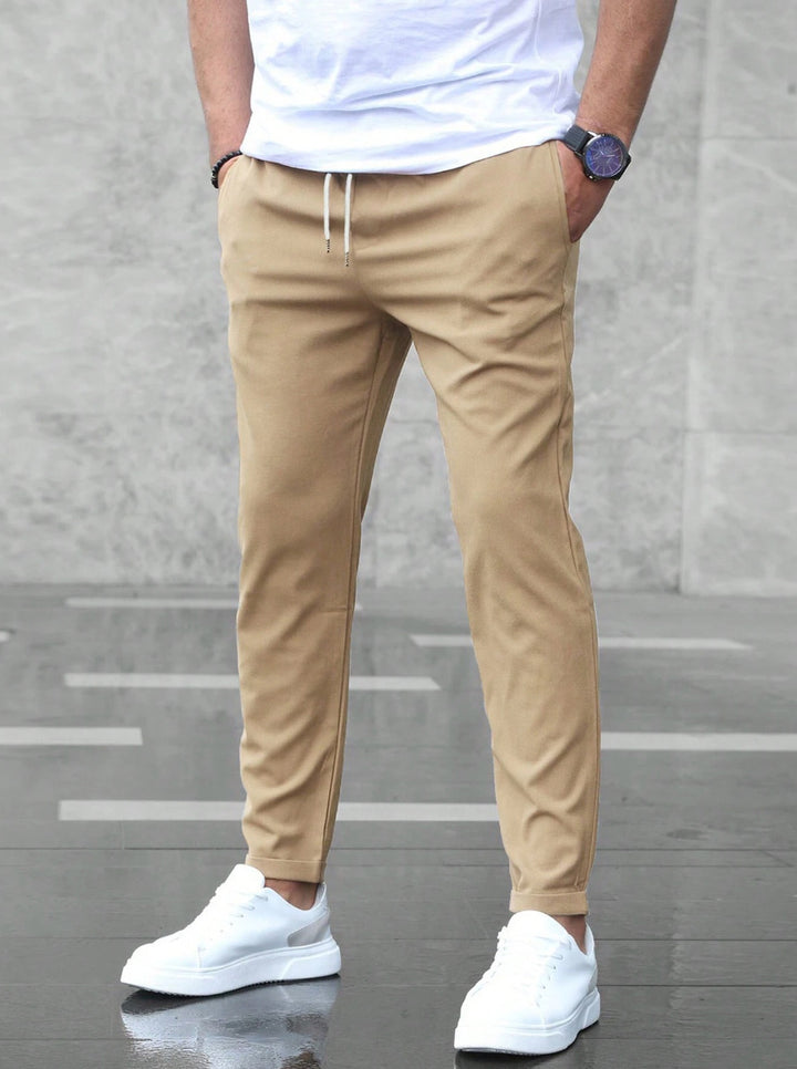 Pantalon Slim de Cintura Ajustable